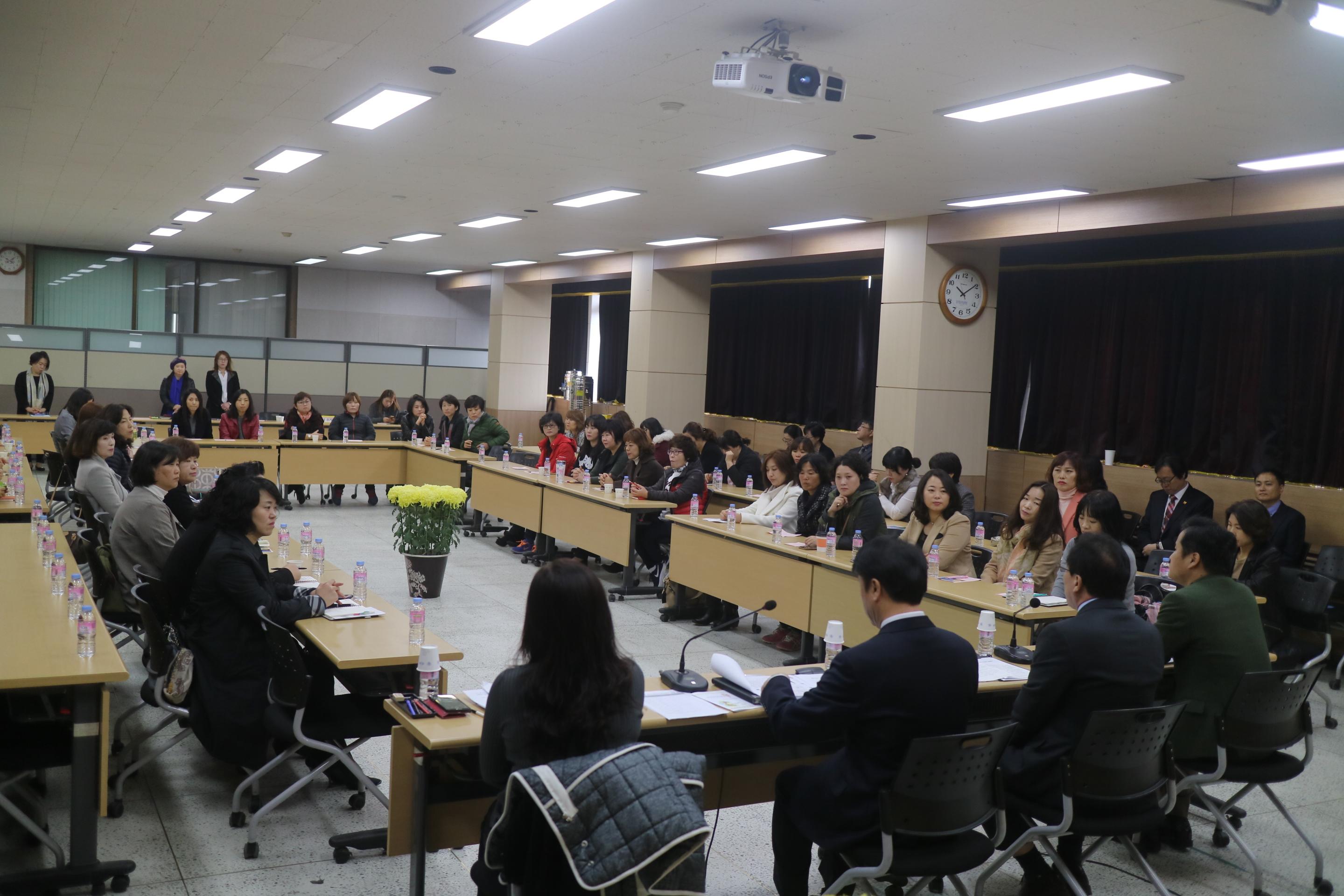 교육감 학부모 정책간담회 " 민병희 교육감, 원주 학부모와 직접 소통 자리 마련해" 사진