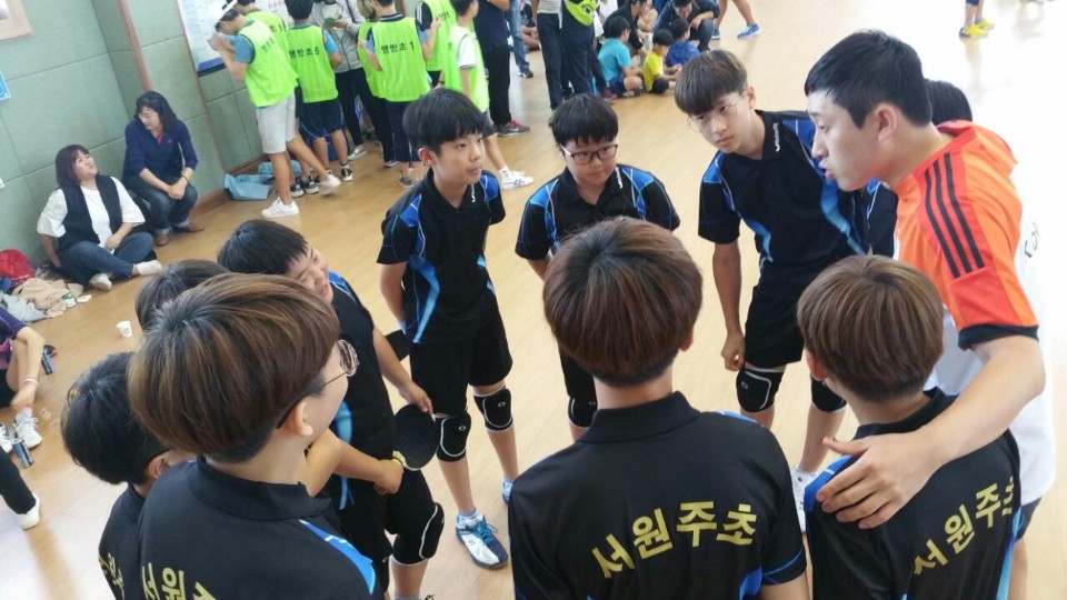 강원도학생스포츠클럽대회 출전 33개의 금메달 획득 사진